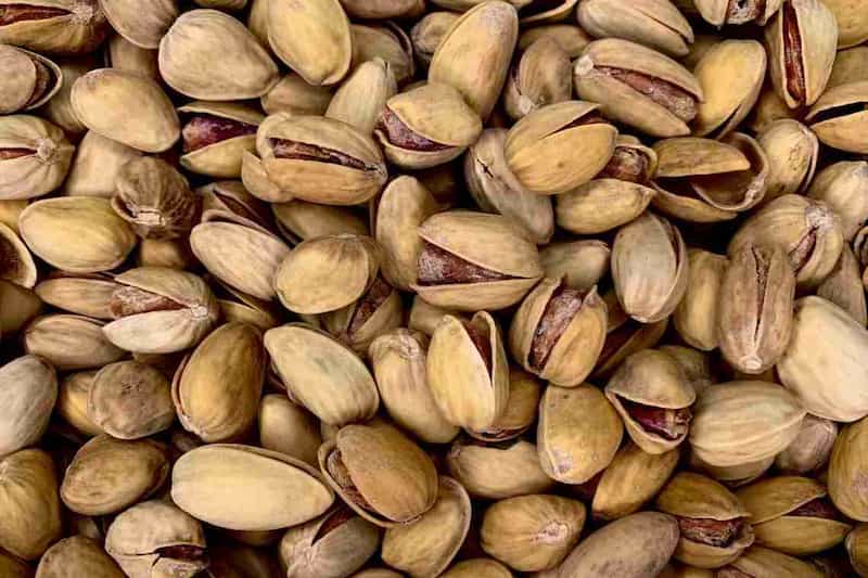 تصویر 3 از پسته بادامی نمکی مناسب پذیرایی و دورهمی های خانوادگی